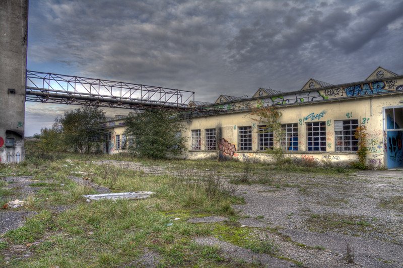 brownfield-site-abandoned-building