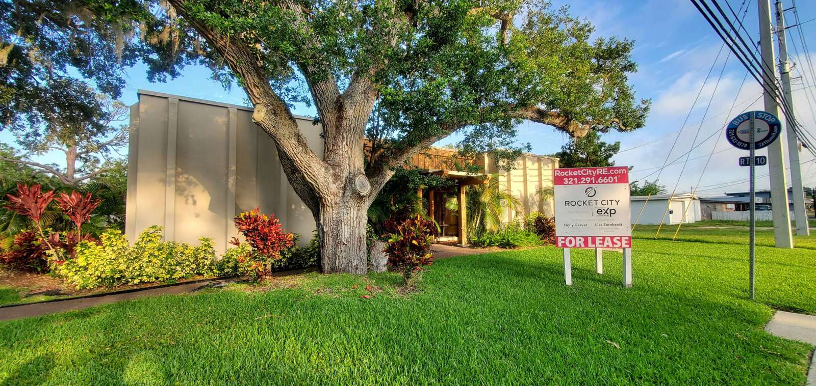 3050 S Hopkins building